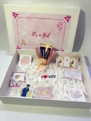 Box with Cards and Mini Bouquet